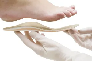 나에게 맞는 신발로 발뒤꿈치 갈라짐 예방
