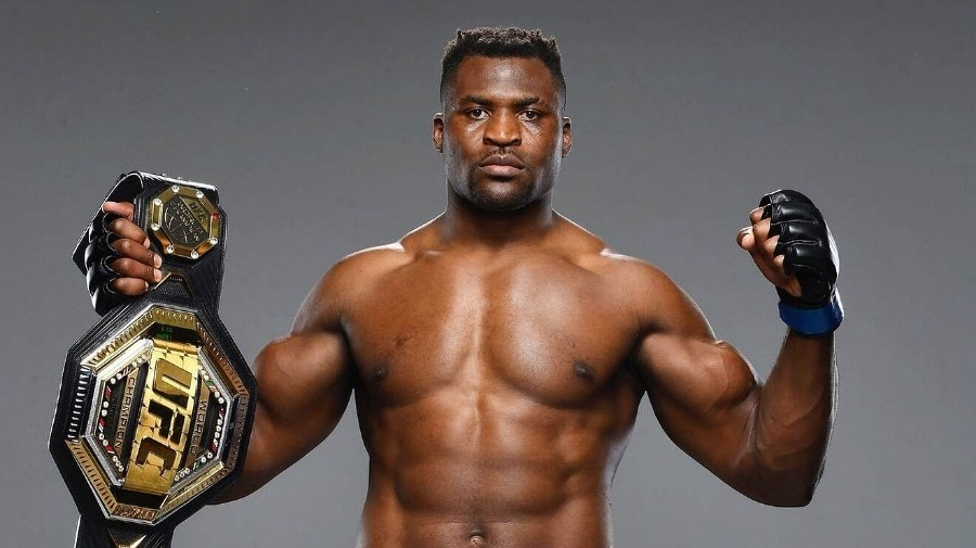 UFC 역사상 가장 파괴적인 스트라이커들 관련 사진