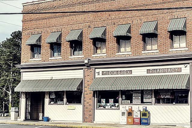 일요일 약국 여는곳 찾기