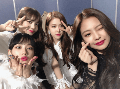 블랙핑크-단체-셀카-6