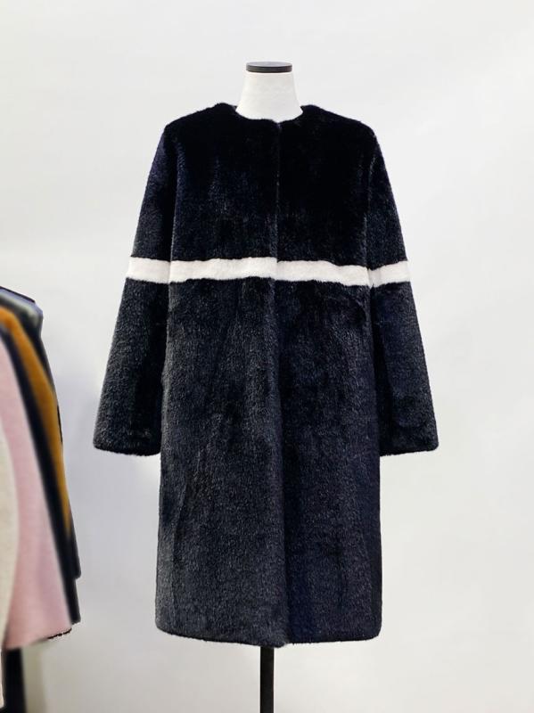 금강모피 페이크퍼 노카라 배색 롱코트 KIL-211