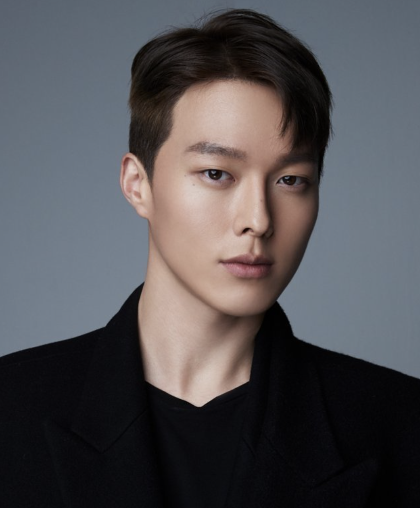 장기용 프로필 사진