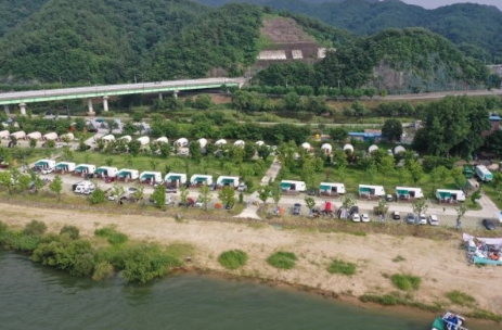 정양레포츠공원 캠핑장 관련 사진