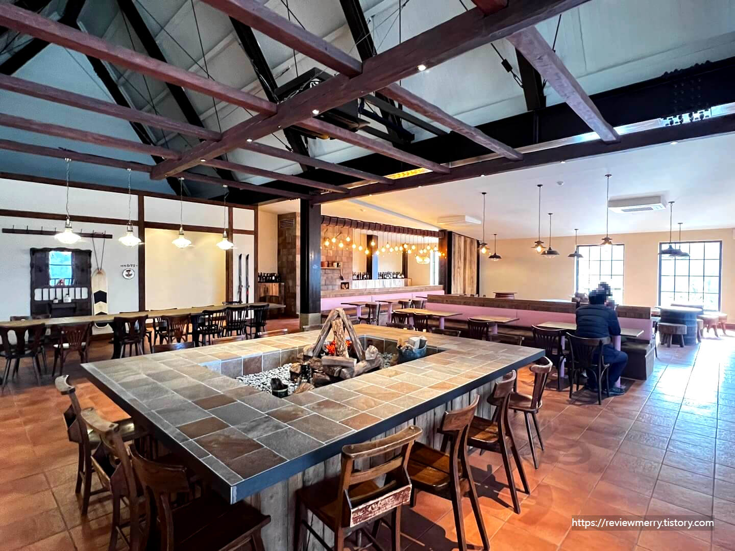 2층 대형자리 사진