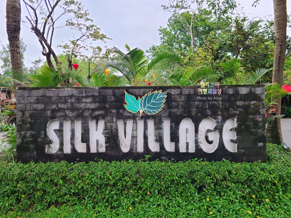 호이안 멀베리 컬렉션 실크빌리지 리조트 부대시설, 야외 수영장