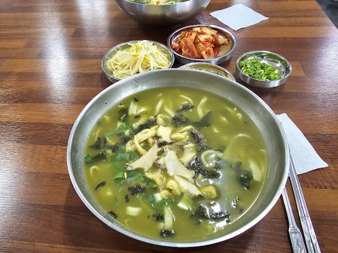 제주 칼국수 맛집, 옥돔식당