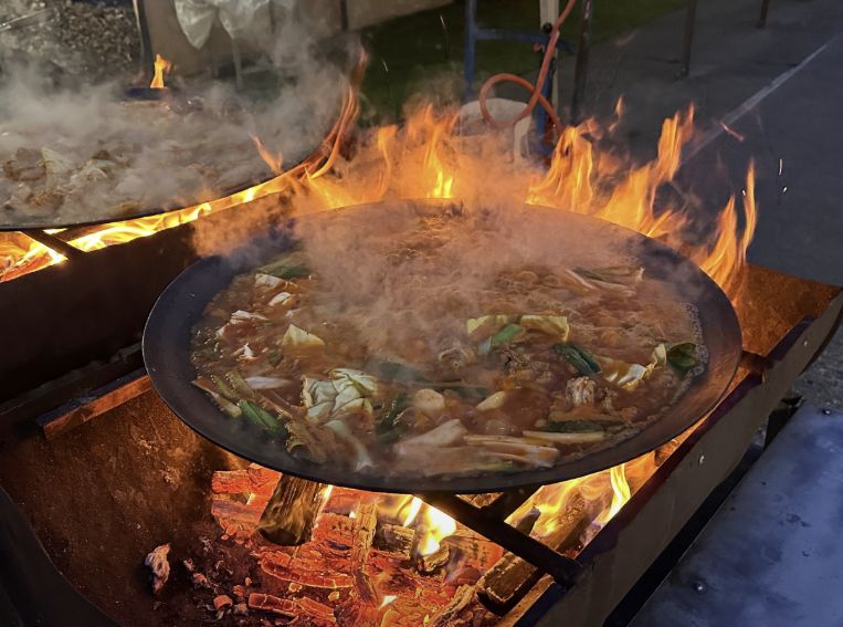 경기 남양주 솥뚜껑 닭볶음탕 맛집 &#124; 생방송투데이 방송 나온 &lt;샛터농원