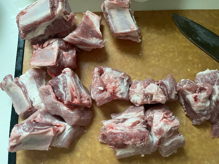 돼지갈비 손질하기