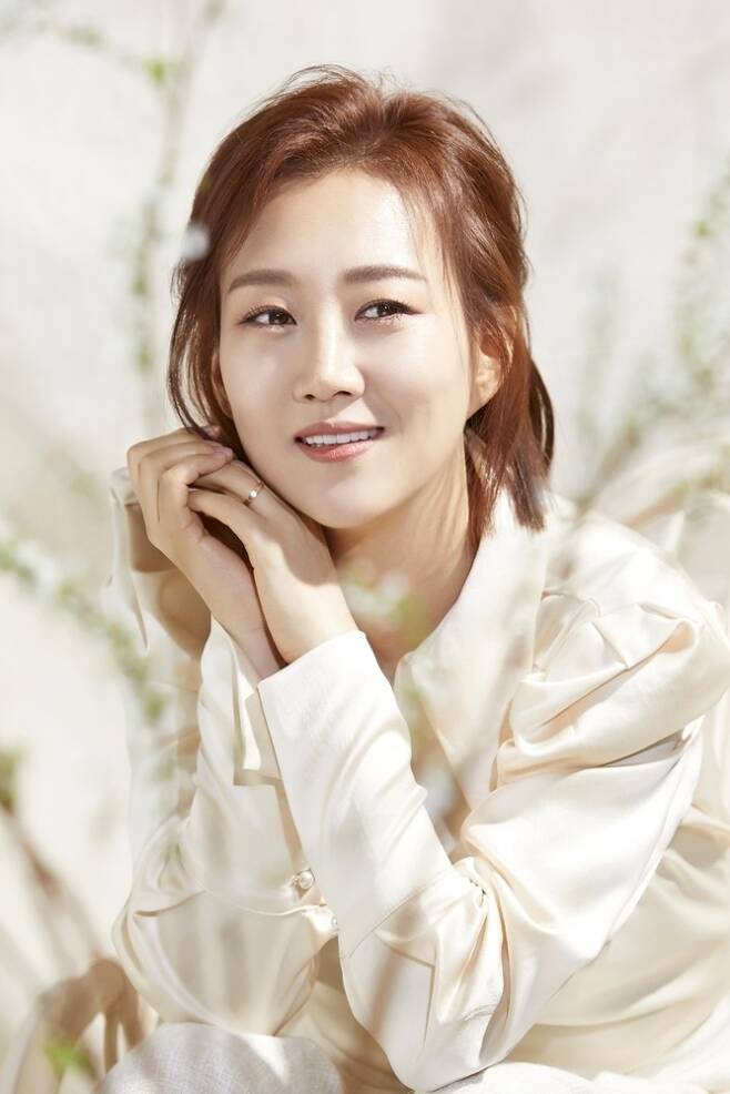 장윤정&#44; 20일 신곡 발표..1년 8개월 만 컴백