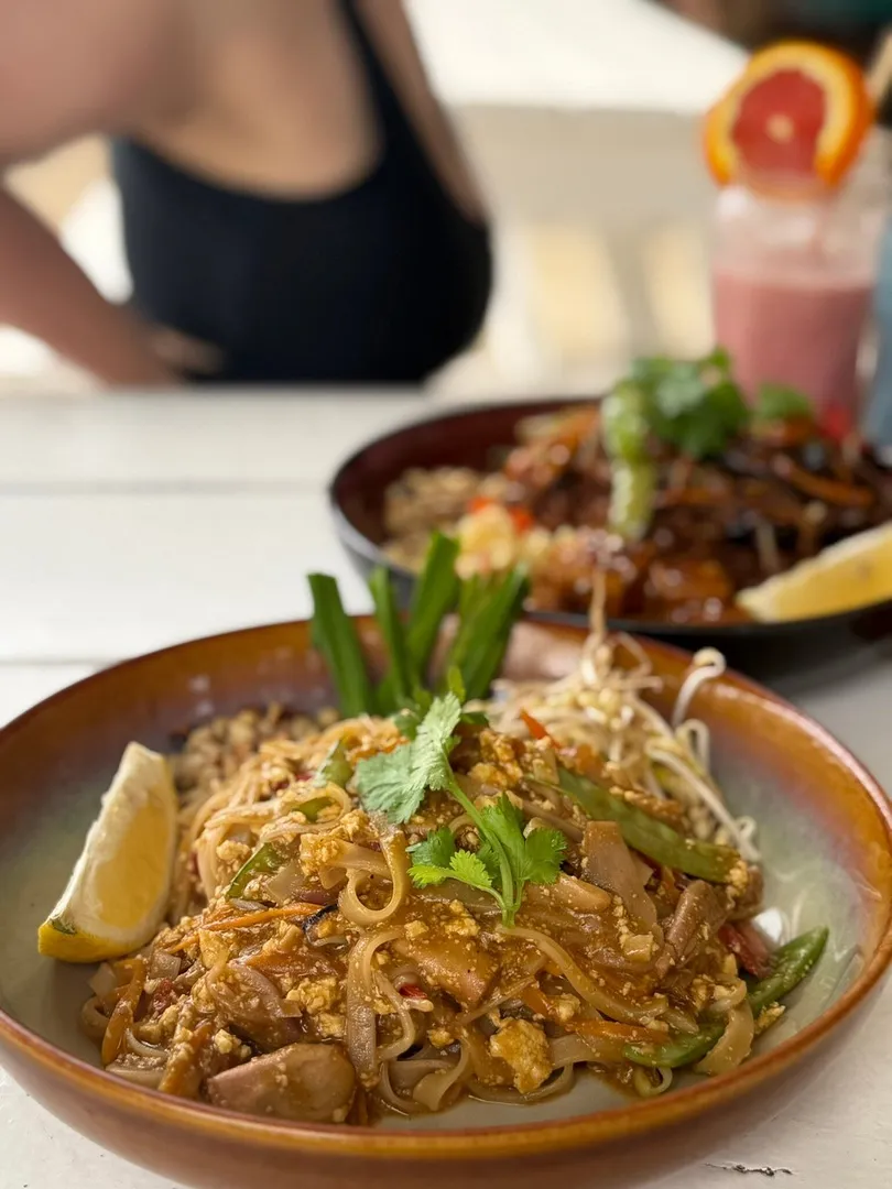 보홀 알로나 비치 맛집 이미지