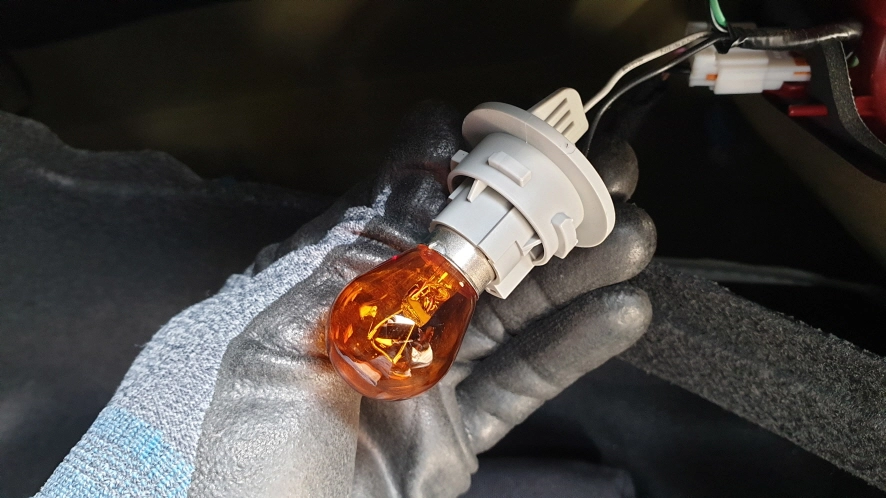 K5 방향지시등 전구