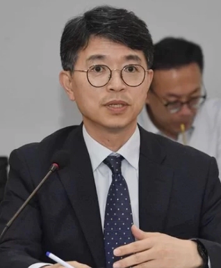 김완섭 프로필 나이 고향 학력 기재부 경력 재산