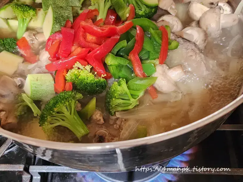 돼지갈비 야채찜한 솥-음식궁합도 쨩