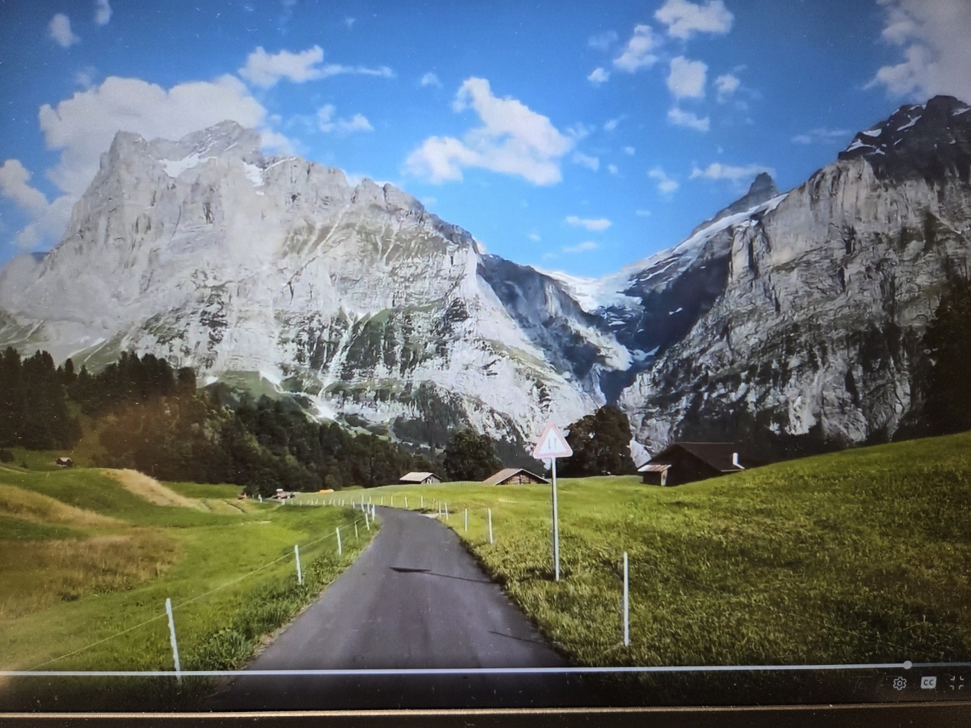 스위스 그란델발트의 아이거 북벽