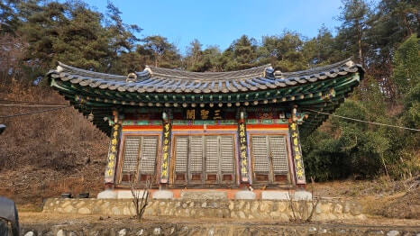 고성 극락암 : 건봉사의 숨은 암자에서 만나는 금강산의 정기와 평온