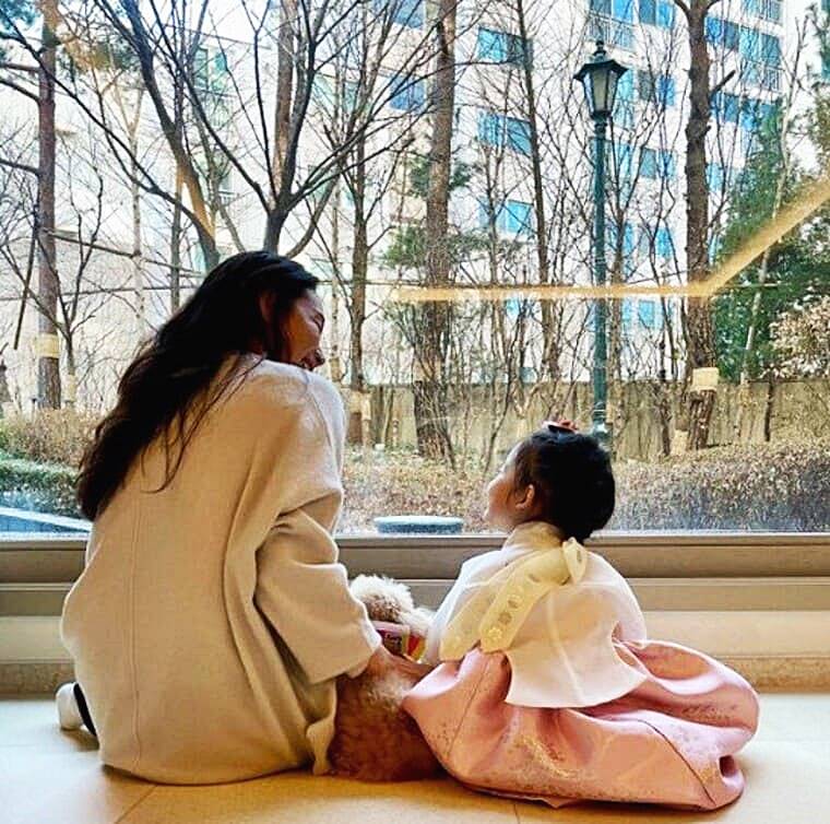 배우-최지우-딸