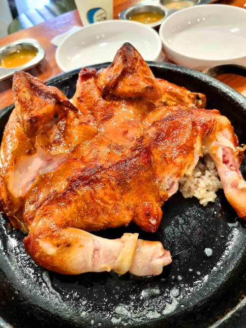 참숯바베큐, 누룽지 통닭, 장작구이 삼겹살