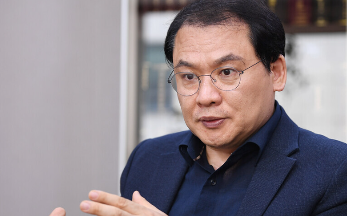 강신업 변호사 프로필