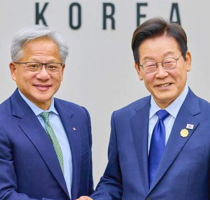 젠슨 황 프로필(국적&amp;#44;가족&amp;#44;학력)&amp;#44; 재산 및 영향력&amp;#44; APEC방한목적 및 최근행보