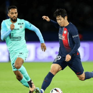 상대팀을 제끼는 이강인