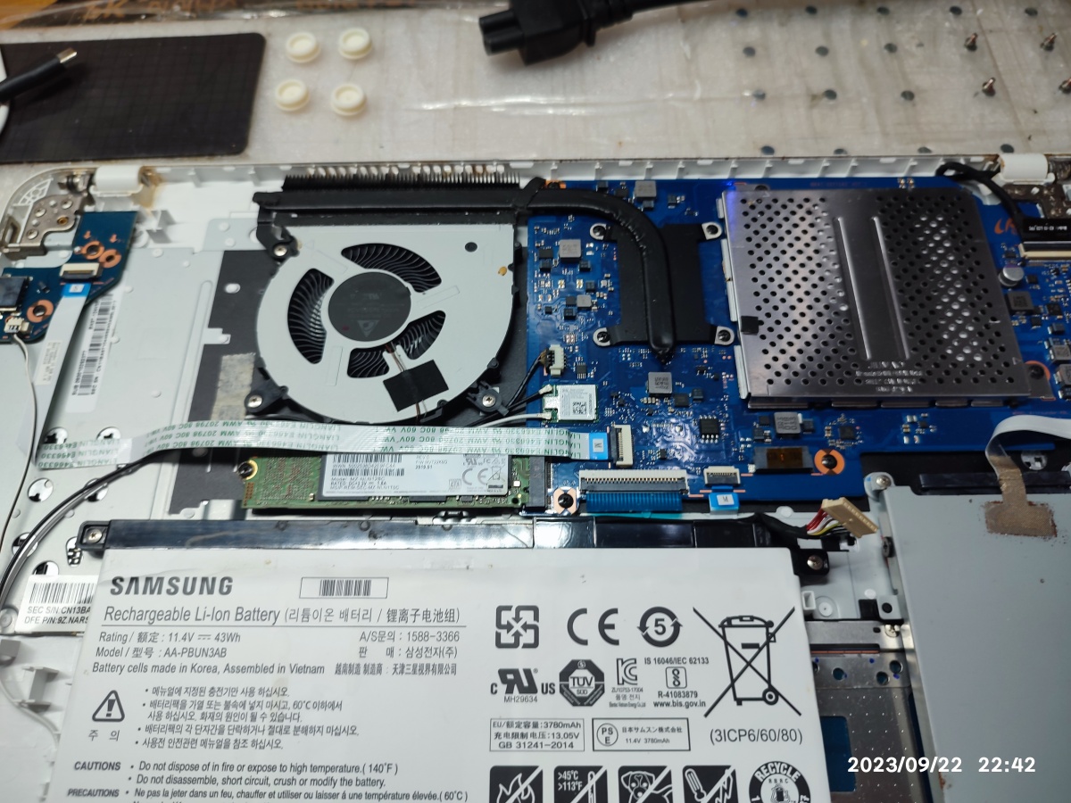 CPU 방열판 조립