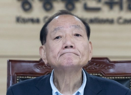 kbs 수신료 분리징수 방통위 통과 소식 및 김효재 직무대행 프로필 나이 경력