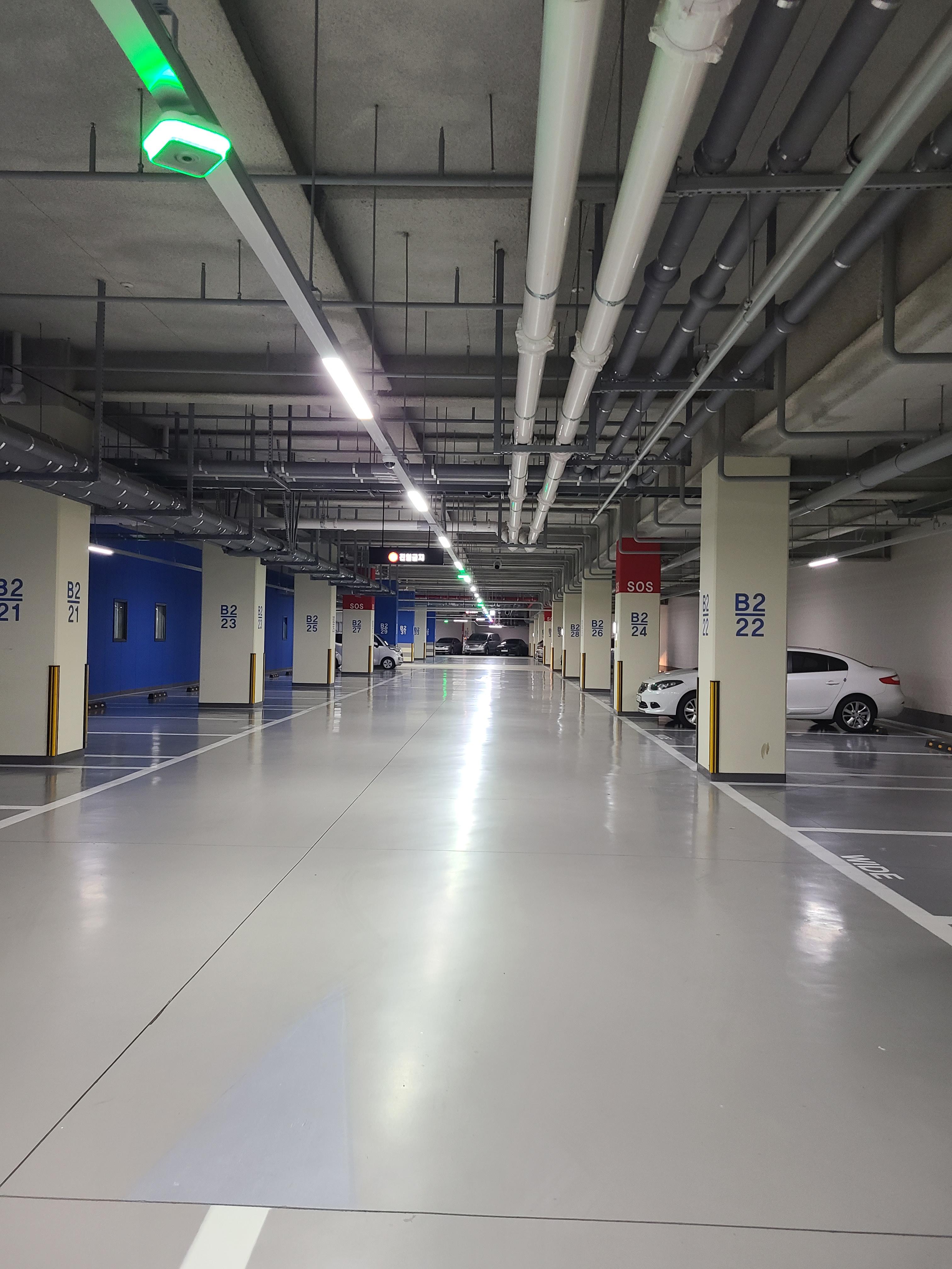 현대지식산업센터 성남고등18