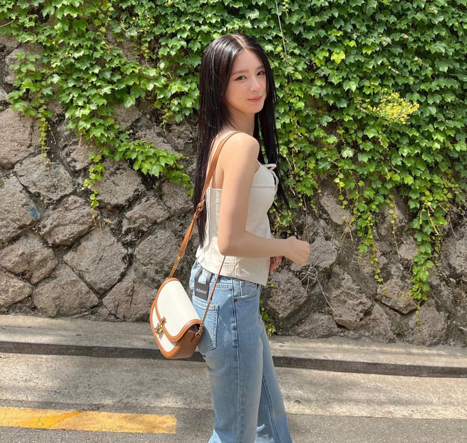 여자아이들 미연 사복