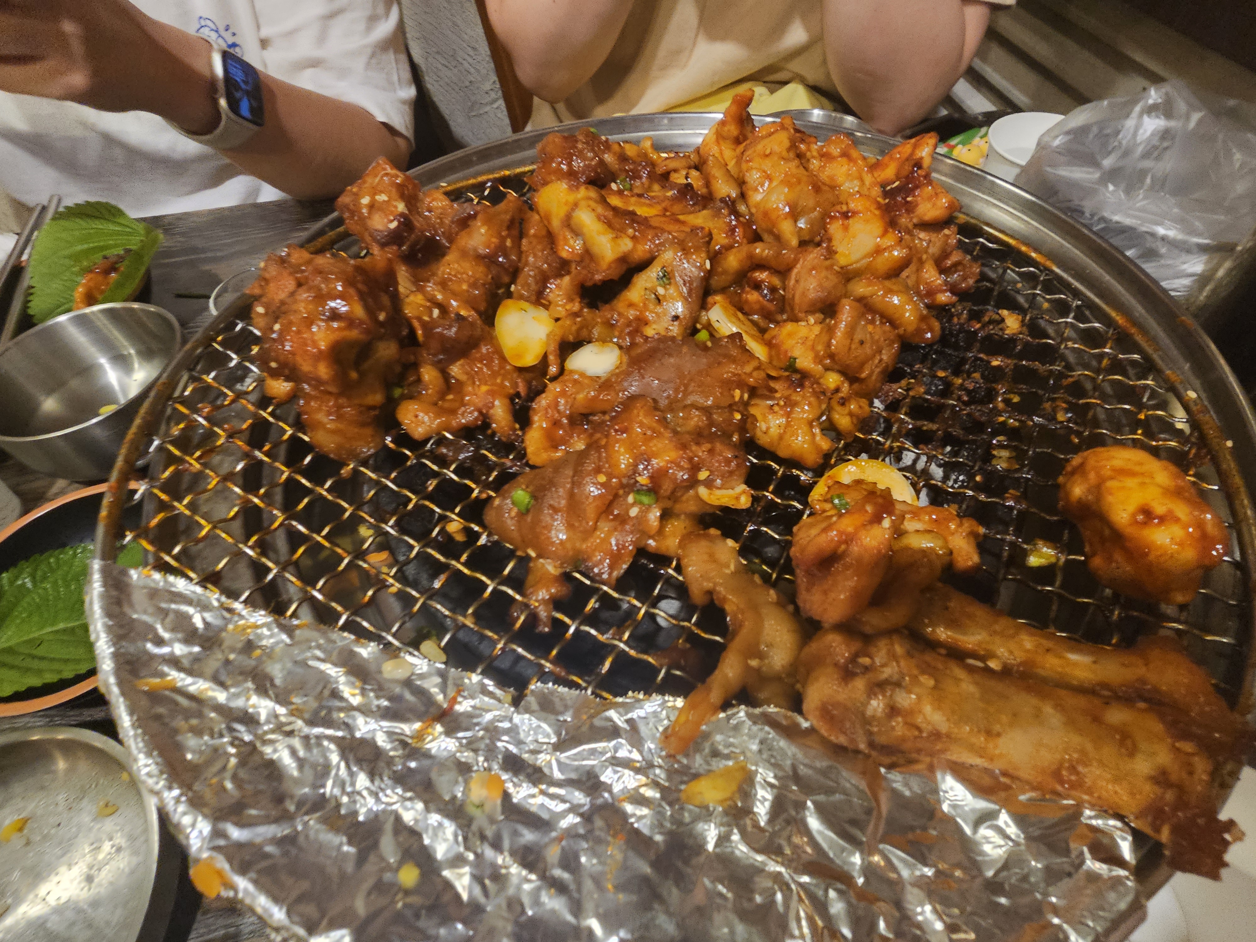 화육계 닭구이