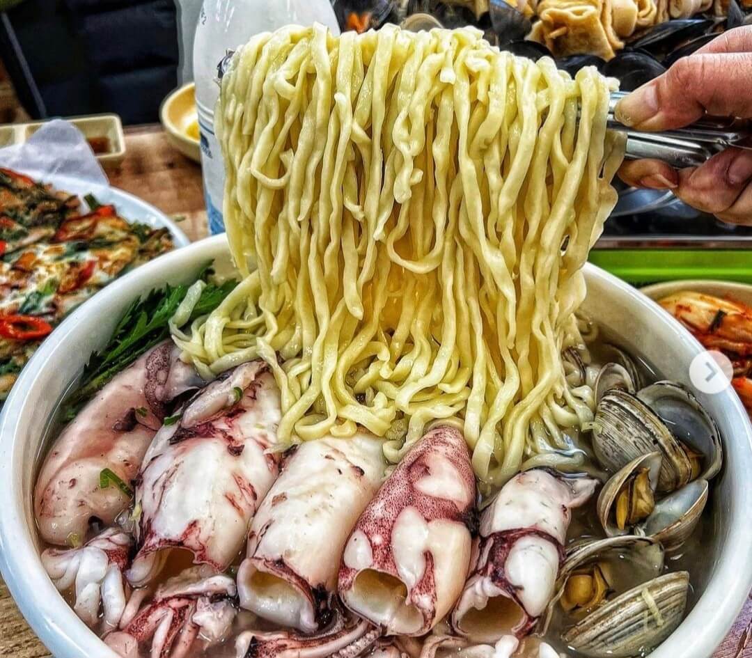 한치 칼국수