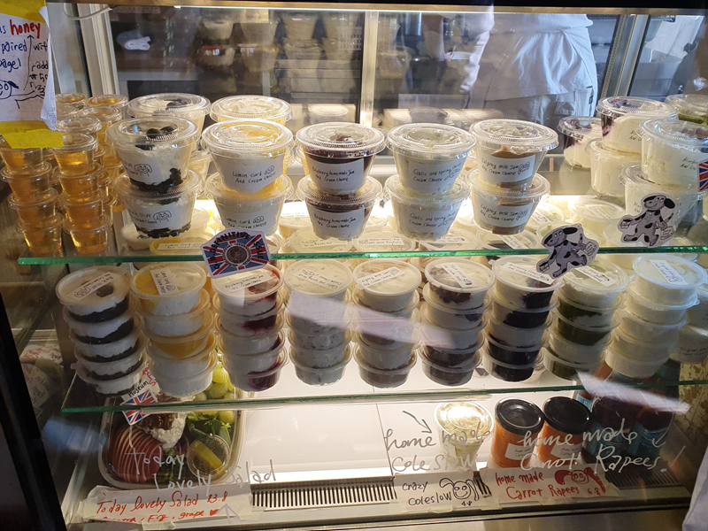 진열대-속-크림치즈들