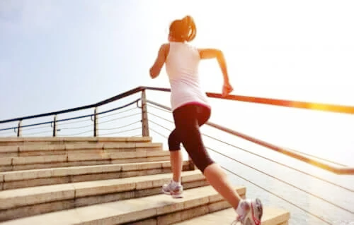 런닝-하는-여자