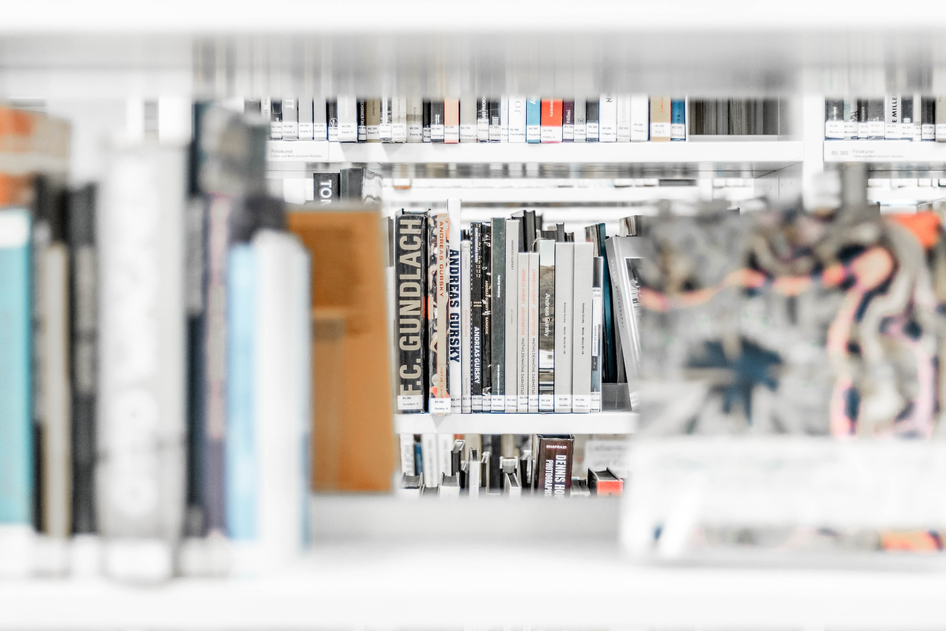 오늘의 대출 목록 - 당신이 보고 싶어하는 세상, 디지털이 할 수 없는 것들, 포스트 휴먼이 몰려온다