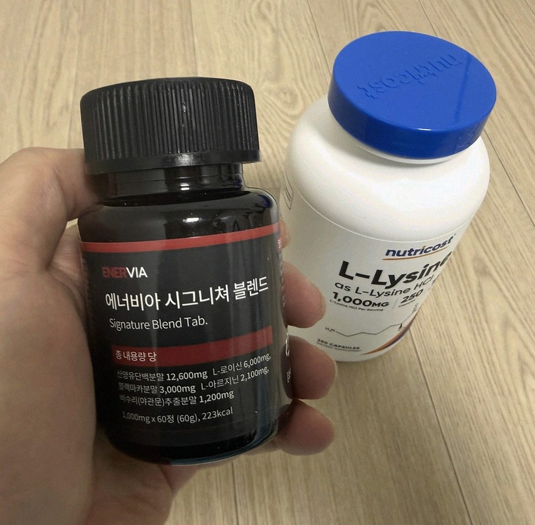 enervia tablets on palm size comparison