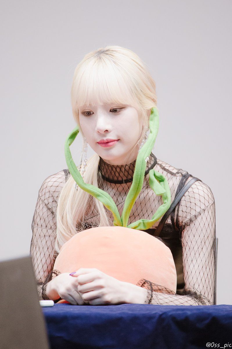 우주소녀 설아 인스타그램 사진 몸매