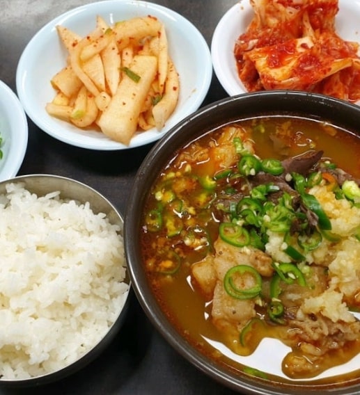 [생생정보 수구레국밥] 두연 할머니 수구레국밥&amp;#44; 대구 현풍의 70년 전통 맛집