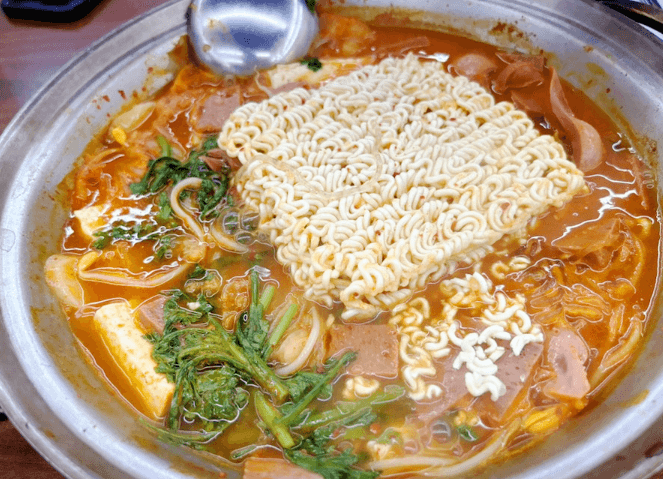생방송투데이 부대찌개 도봉구 창동 맛집 정보