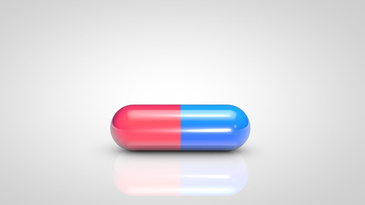 다이어트약을 상징하는 알약 이미지