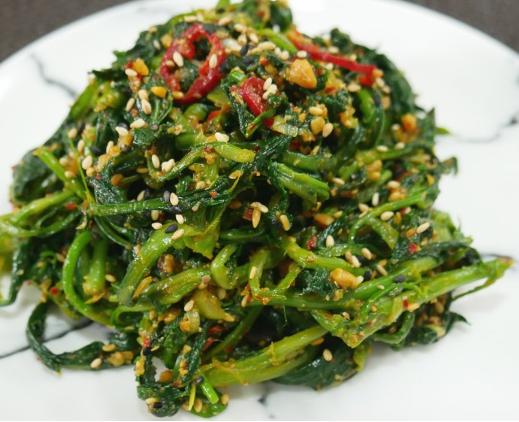 3월에 먹으면 좋은 제철 음식의 종류 Top 10 (봄철 음식) 두릅 냉이 쭈꾸미 취나물 씀바귀 바지락 달래 소라 부추 쑥