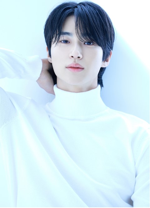 변우석