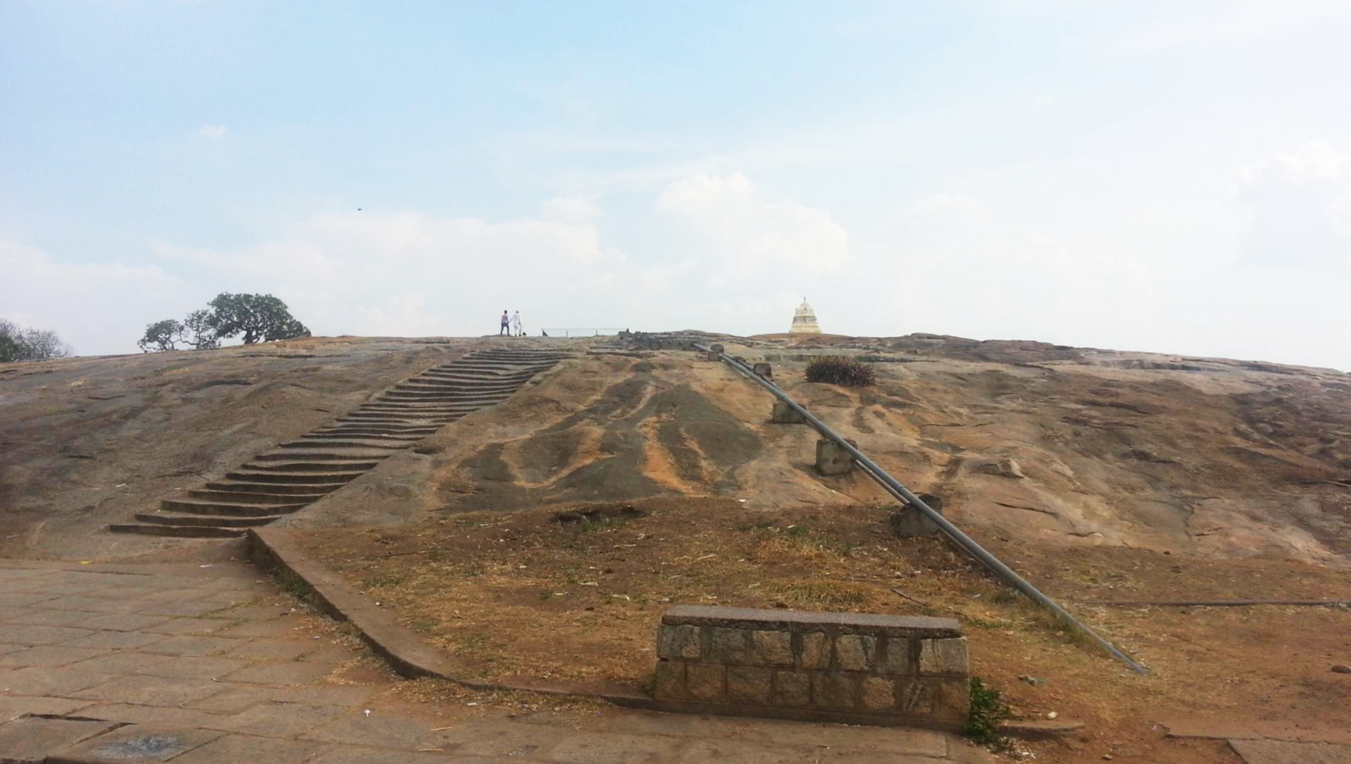 인도 벵갈루루 신기한 바위산