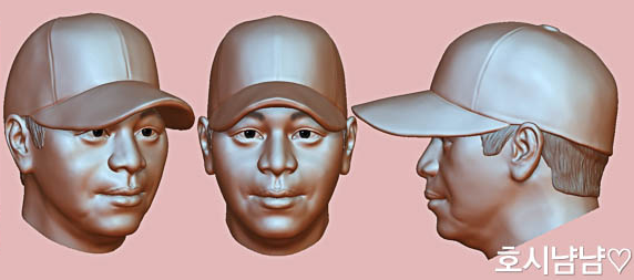 똑같이 제작하기 위해 얼굴 사인을 3d로 받음