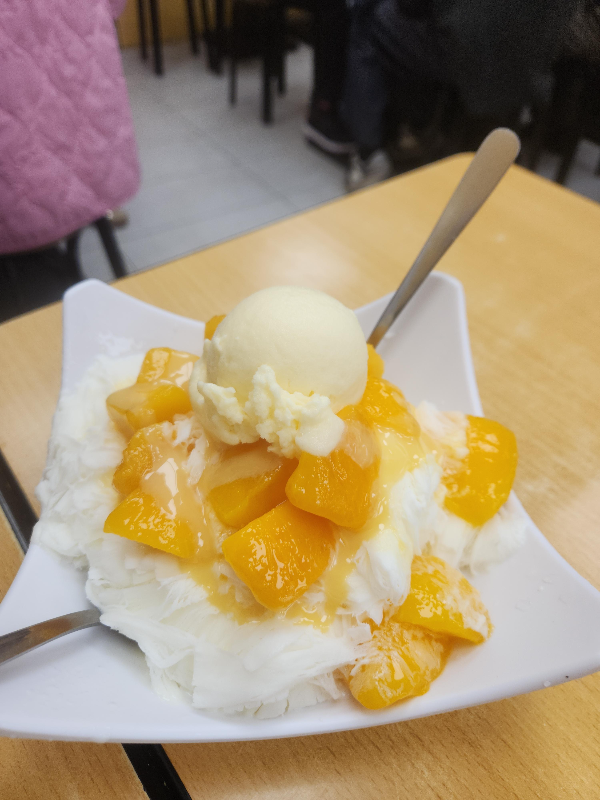 타이베이 스트릿 푸드: 스린 야시장과 라오허제 야시장 및 시먼 탐방_시먼_삼남매 빙수의 망고 빙수