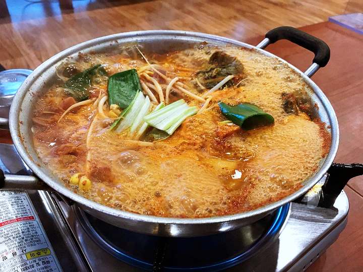 생생정보 메기 매운탕 맛집