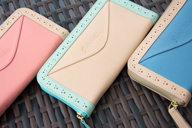 여대생 선물 여자 대학생 졸업선물 지갑