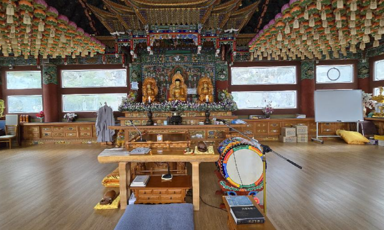 논산 반야사 동굴법당