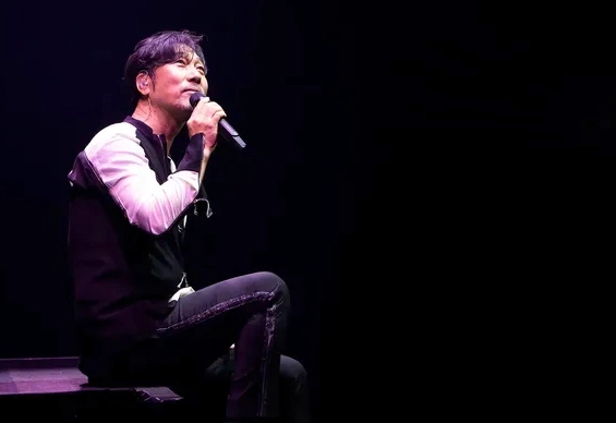 이문세 13년만에 라디오 복귀 이유