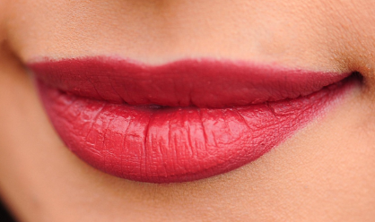 뉴트럴 톤 재해석: 핑크·피치 계열 뉴트럴 컬러의 사회적 의미