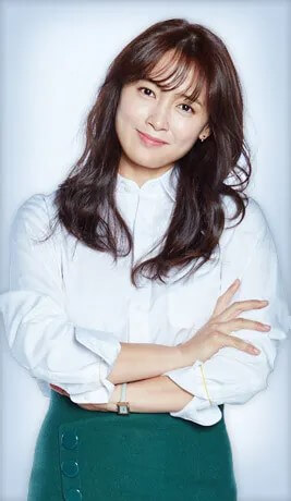 드라마 김과장 주인공 남상미는 윤하경 역을 맡았습니다. 윤하경의 대표 홍보 포스터입니다.