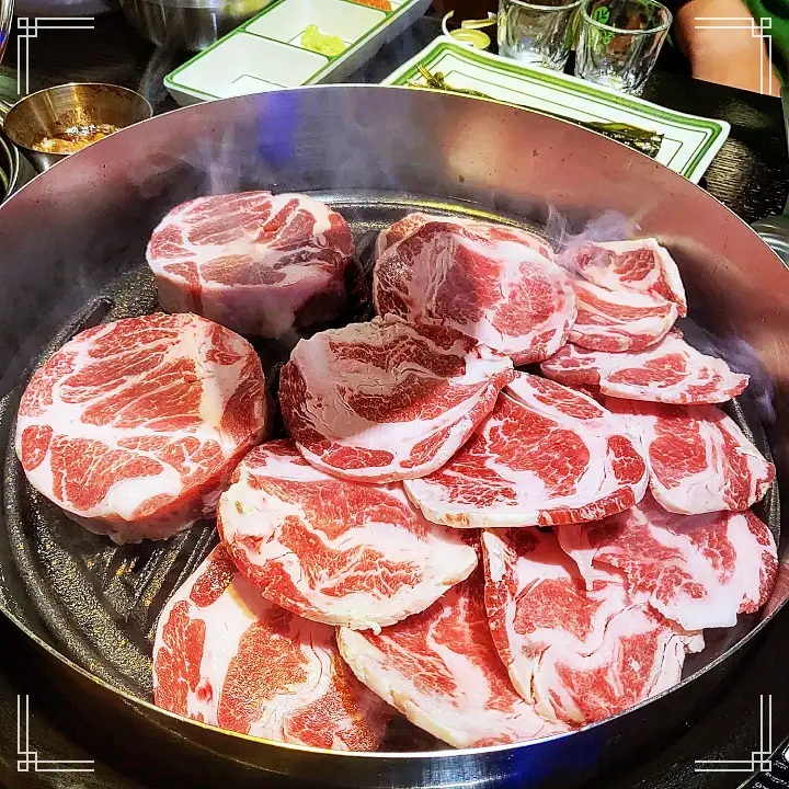 줄서는식당 50회 엄현경 송리단길 석촌호수 핫플 목차돌 베요타 하몽 청국장 된장찌개 송파구 잠실 이베리코 목살 토치불 바베큐 맛집